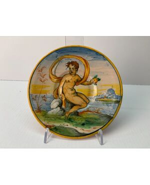 Piatto in maiolica , Venezia XVI secolo VENDUTO