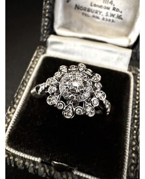 Anello  con  Diamanti  