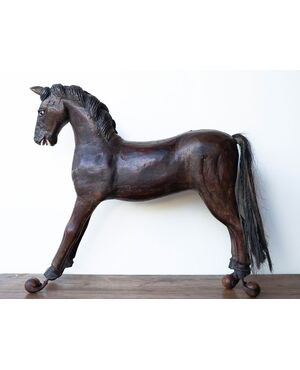 Cavallo da giostra in legno – XIX secolo