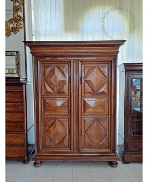 Credenza in noce H220 166x66