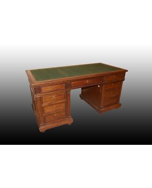 Scrivania ministeriale francese del 1800 in legno di mogano con cassetti