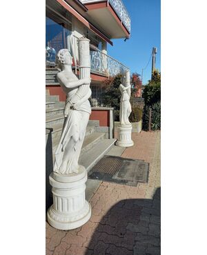 Statua in marmo bianco  
