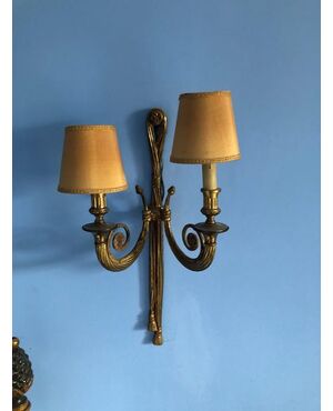 Applique in bronzo dorato