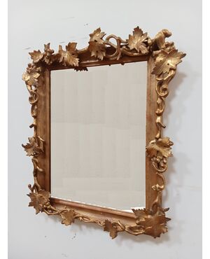 Specchiera dorata con foglie e tralci - specchio - cornice barocca - fine 800
