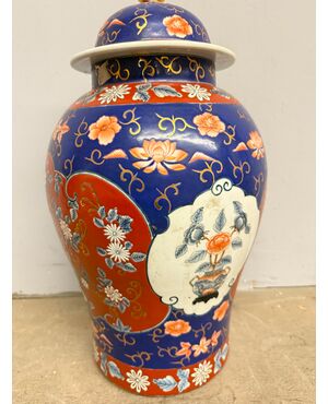 Antico vaso giapponese, primi '900, firmato alla base, h 55 cm.