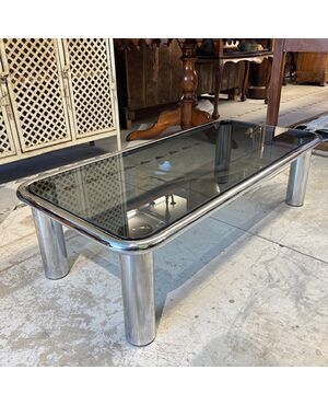 Tavolino da fumo anni 70 cromato e vetro fumè – modello Sesann Frattini per Cassina .mis120 x 60 x 35 