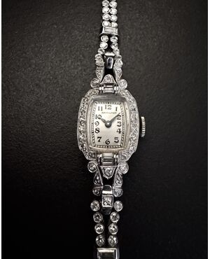 Orologio firmato   " HAMILTON "  in   platino   Diamanti   3  ct. 