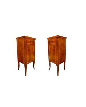 Coppia comodini eleganti