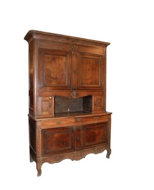 Grande Maestosa credenza di inizio 1800 stile Provenzale Francese in legno di noce con intagli