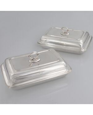 Coppia di legumiere e coperchio in argento sterling Giorgio III, Paul Storr, Londra, 1800