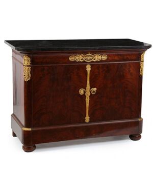 Elegantissima credenza impero