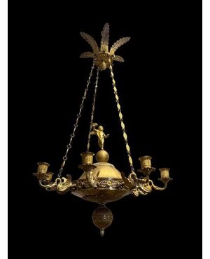 Lampadario in bronzo dorato