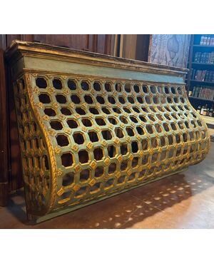 DARS672 - Balcone veneziano da teatro in legno laccato e dorato, epoca '700, misure cm L 177 x H 115 x P 50