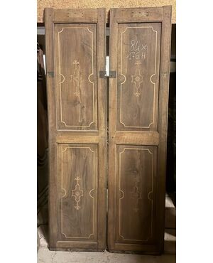 PAN429 - Coppia di ante in legno, epoca '700, misure cm L 84 x H 176