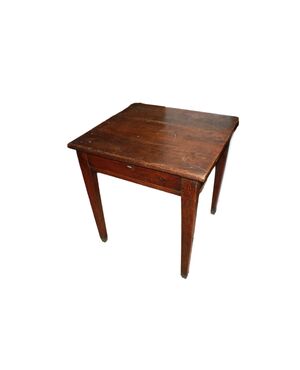 Tavolino rustico quadrato del 1700 in Noce