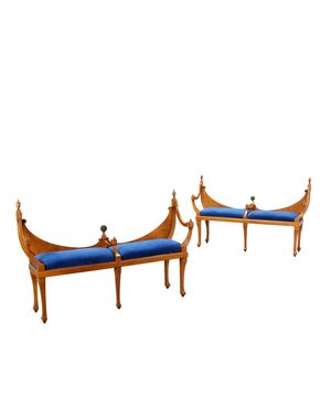 Coppia di Panchette in Stile Biedermeier Austria Prima Metà XX Secolo