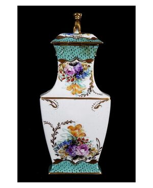Vaso con coperchio in porcellana Limoges bianca e verde