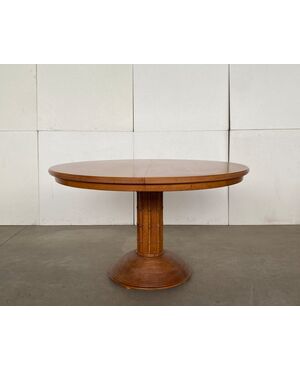 Tavolo rotondo allungabile, produzione Giorgetti anni '70/80