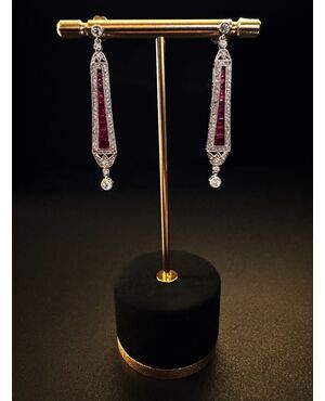 Orecchini  in  Platino  con  Rubini  e  Diamanti   