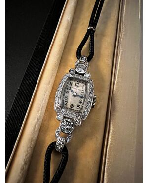 Orologio  in  platino  "  HAMILTON  "   con  Diamanti  1.5 ct.