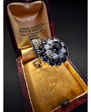 Anello  con  Zaffiri  e  Diamanti  