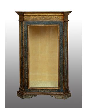Vetrina/Scarabattola antica in legno laccato e dorato. Napoli XVIII secolo.