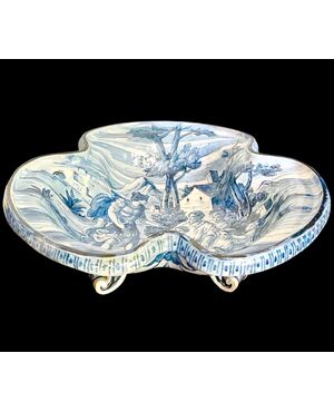 Vaso centrotavola in maiolica. Manifattura Battaglia,Napoli.