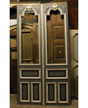 pts719 - n. 2 double lacquered glass doors, period &#39;8 /&#39; 900, meas. cm l 145 xh 282     