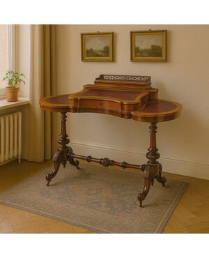 Victorian Writing Desk in Maple and Walnut, England, Third Quarter of the 19th Century