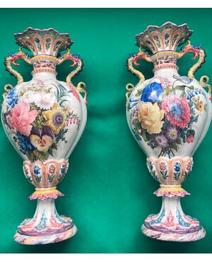 Pair of majolica vases decorated with flowers Antonibon manufacture, Nove di Bassano.     