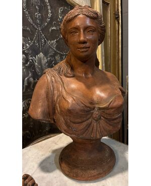 DARS677 - Busto in terracotta, epoca '800, misure cm L 44 x H 62 x P 30