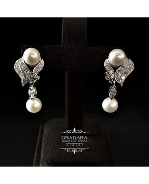 Orecchini  con  Perle  e  Diamanti  0.80  ct.