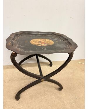 Tavolinetto base da picnic 1850 a vassoio dipinto base in legno, 52x56x64cm