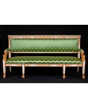 Divano neoclassico