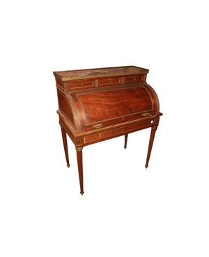 Scrittoio a Cilindro Francese Stile Luigi XVI del 1800 In Legno di Mogano