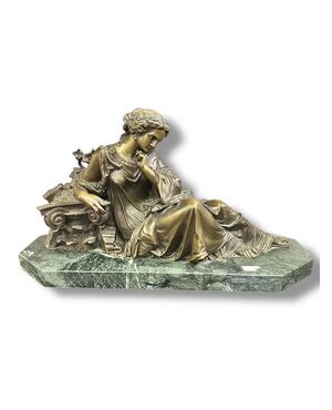  Scultura in Bronzo su Base in Marmo Verde – Stile Napoleone III