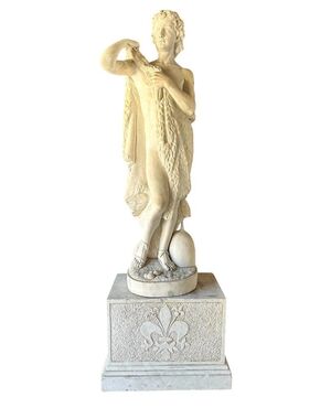  Scultura di Ercole in Marmo Statuario su Base Neoclassica, XIX Secolo 