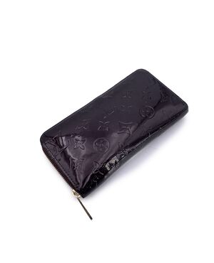LOUIS VUITTON Portafoglio in Pelle Lucida Col. Viola Zippy M