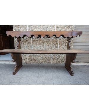 Panca del '600 in legno intagliato restaurata