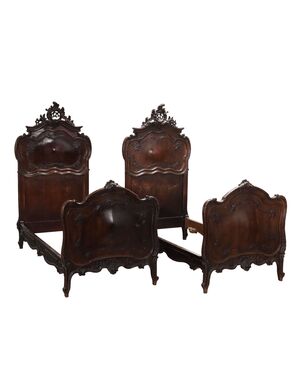 Pair of Baroque Style Beds, Italy, Early 20th Century
