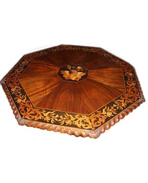 Antique octagonal Dutch table inlaid in walnut of exceptional quality