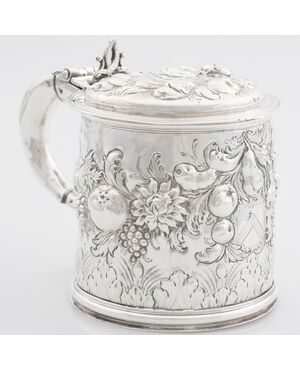 Charles II sterling silver tankard, silversmith WS, London, 1676?