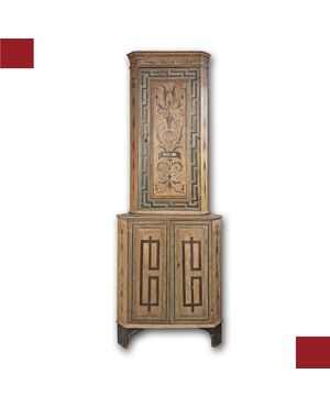 Neoclassical double-bodied corner cabinet, late 18th century