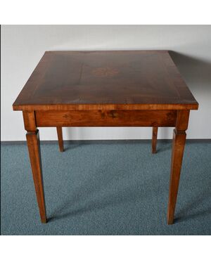Antique gaming table