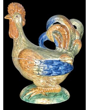 Majolica tureen in the shape of a rooster, Benucci e Latti manufactory of Pesaro