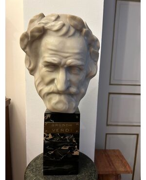 Head of Giuseppe Verdi in white marble