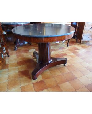ROUND TABLE WITH EMPIRE STYLE MARBLE, 19TH CENTURY, RESTORED