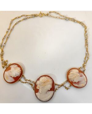 COLLANA IN ORO CON CAMEI