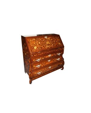 Dutch flap desk from the 1700s, Regency style, in richly inlaid mahogany with floral and bird decorations
