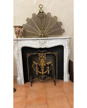Three-shell fireplace with cast iron reducer and spark arrester proposals
